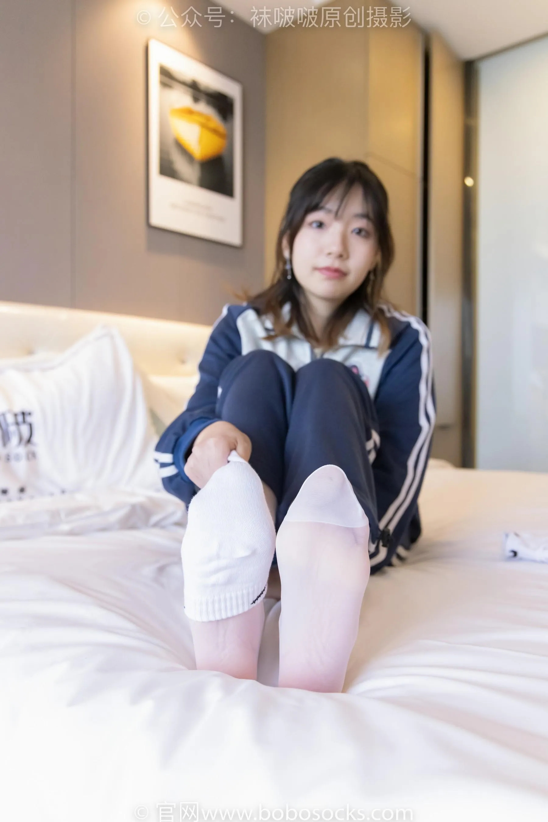 [BoBoSocks袜啵啵]NO.226 小甜豆-运动鞋、白棉袜、白丝[23] [53P]插图